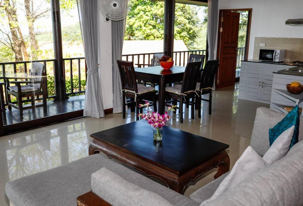 Baan Chom Chan เกาะพะงัน ภายนอก รูปภาพ